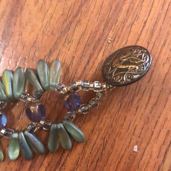 Gorgeous handmade glass bead bracelet. - Picture 6 of 8